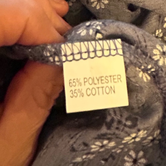 $10 sale 2/$15 2X blue silver floral patterned tunic cotton blend - Picture 8 of 8